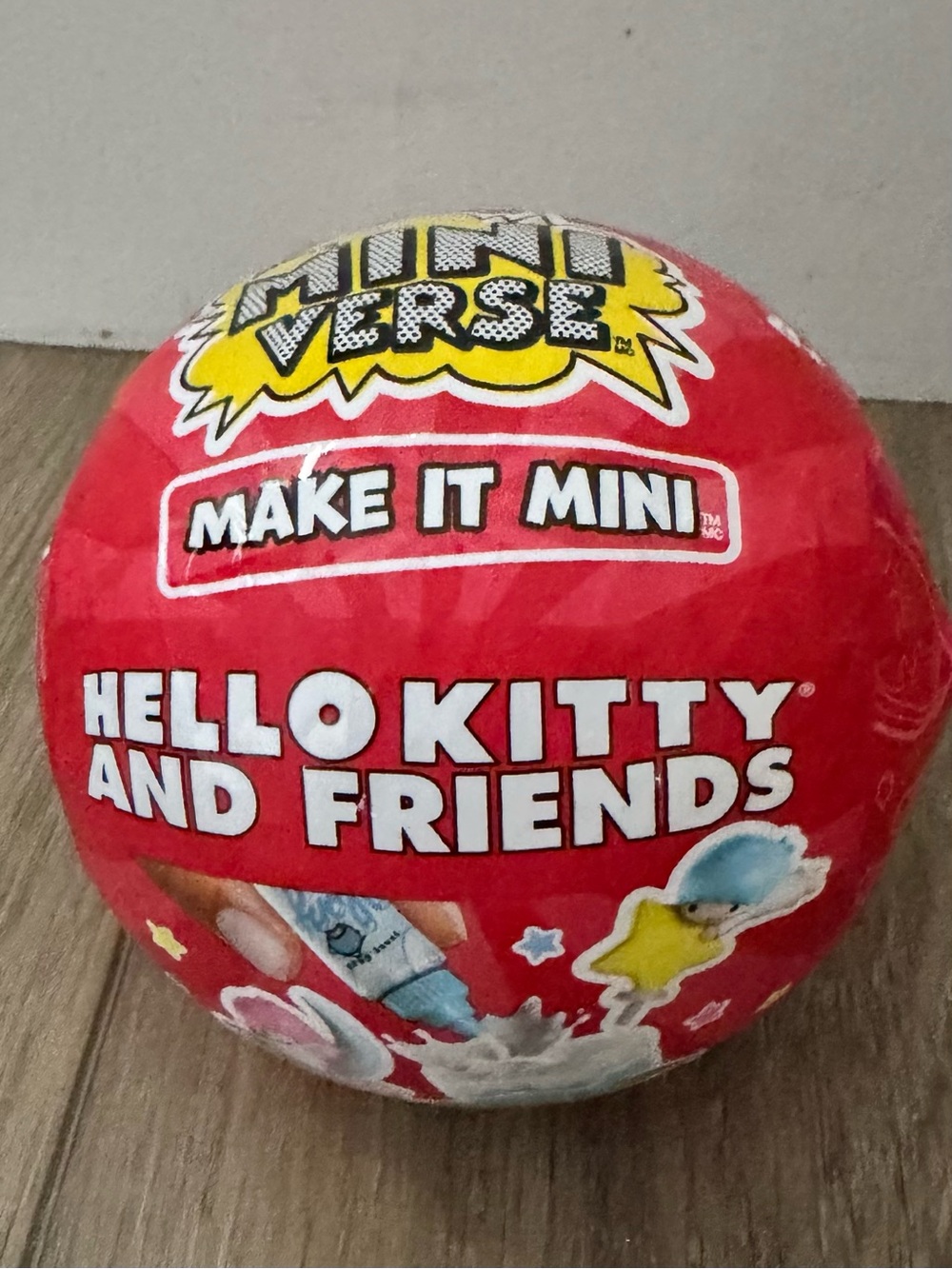 MGA's Miniverse Make It Mini Hello Kitty and Friends Series 4, Mini Collectibles